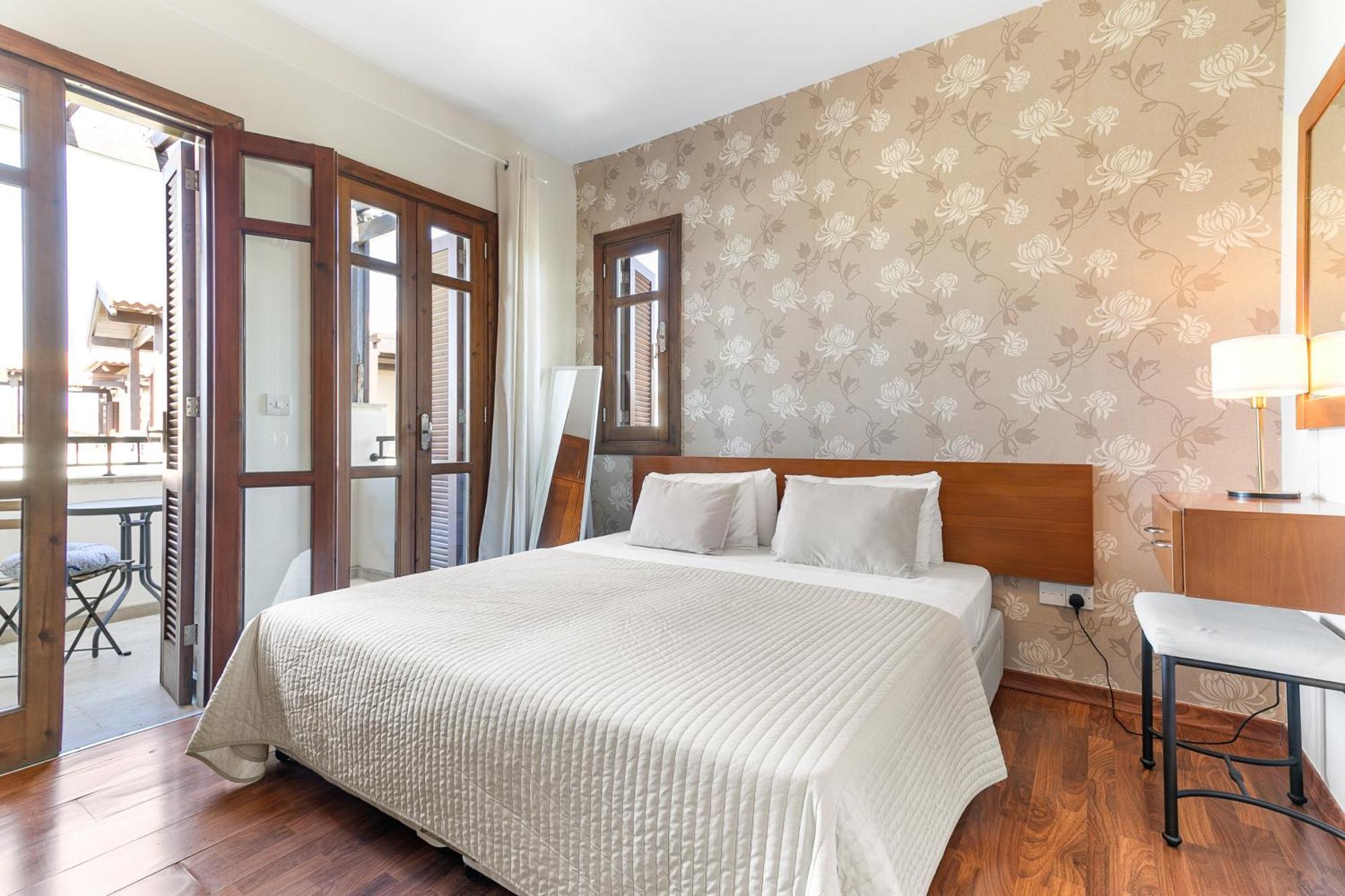 2 Bedroom Apartment Assia With Communal Pool, Aphrodite Hills Resort Куклія Екстер'єр фото